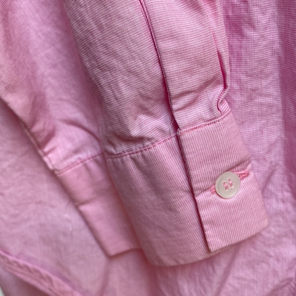 Cute pink blouse size Small! Washed but never worn. - Picture 3 of 4